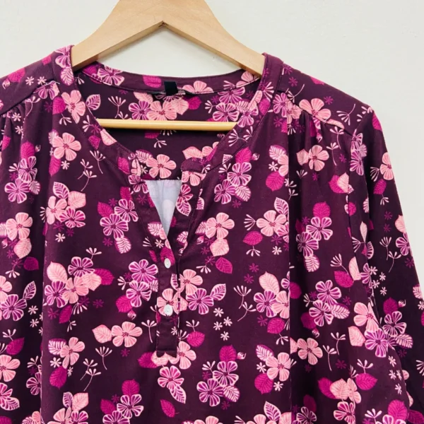 Ladies Three Quarter Sleeve Soft Floral Casual Tops From Levin